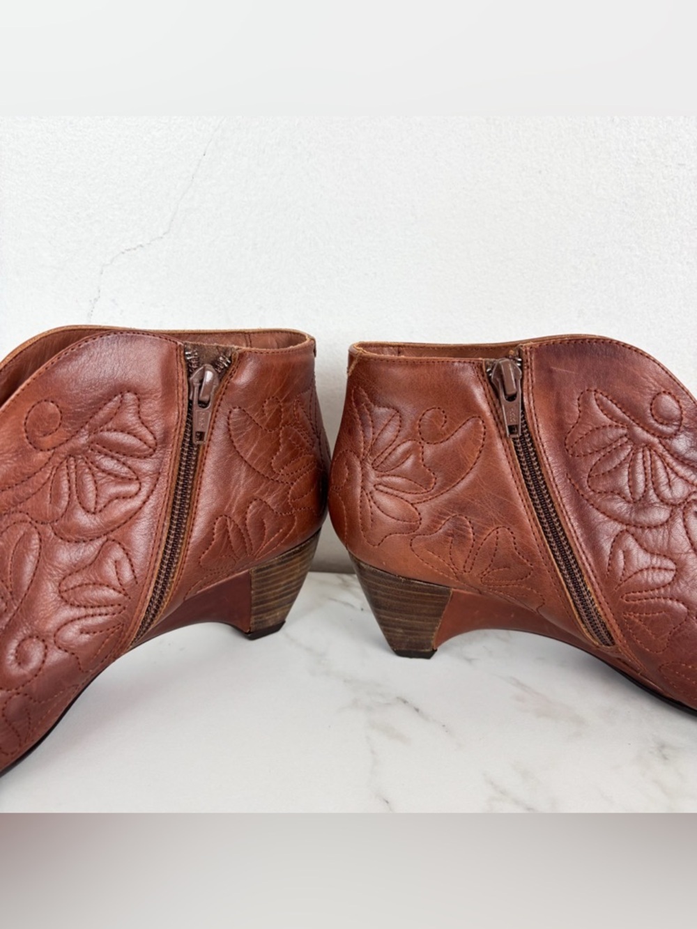 Pikolinos Cuero Embroidered Leather Booties Sz 38 (7.5) - Picture 11 of 11